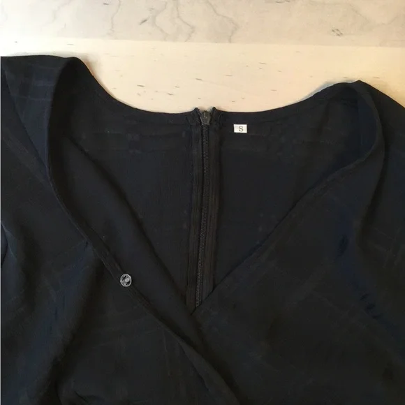 Black Long Sleeve romper dress - Picture 5 of 5